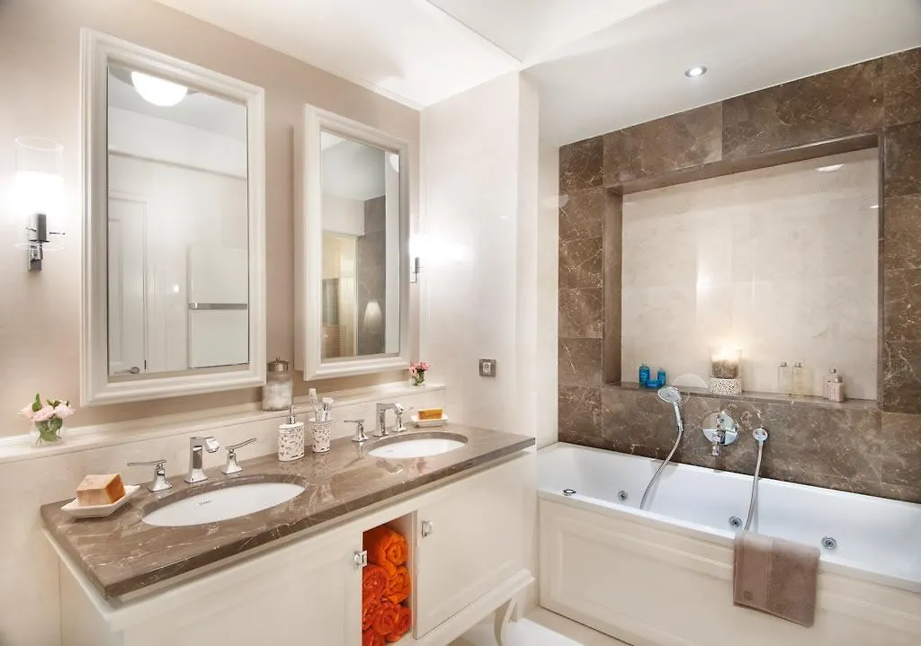 Apartment Emaar Square Istanbul Hotel